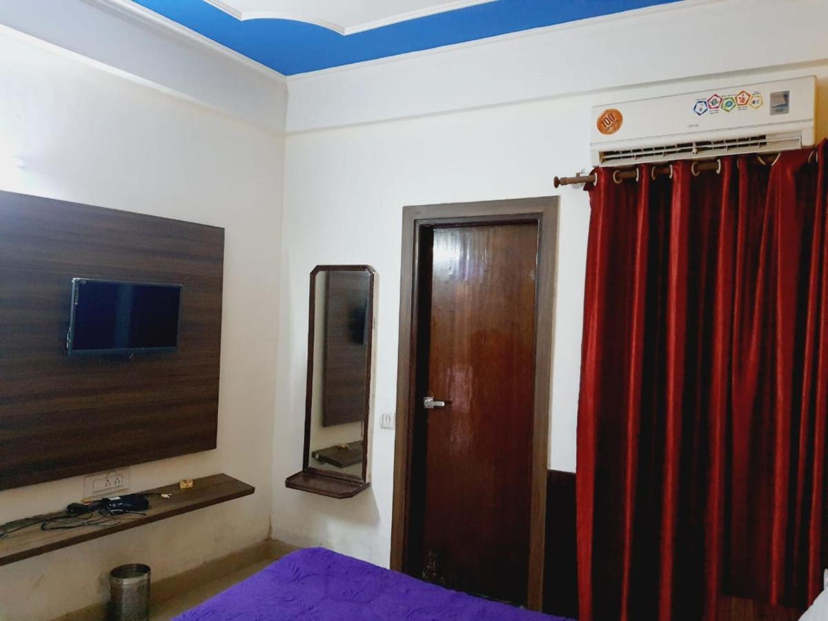 Bhawana Hotel Agra  Exterior photo
